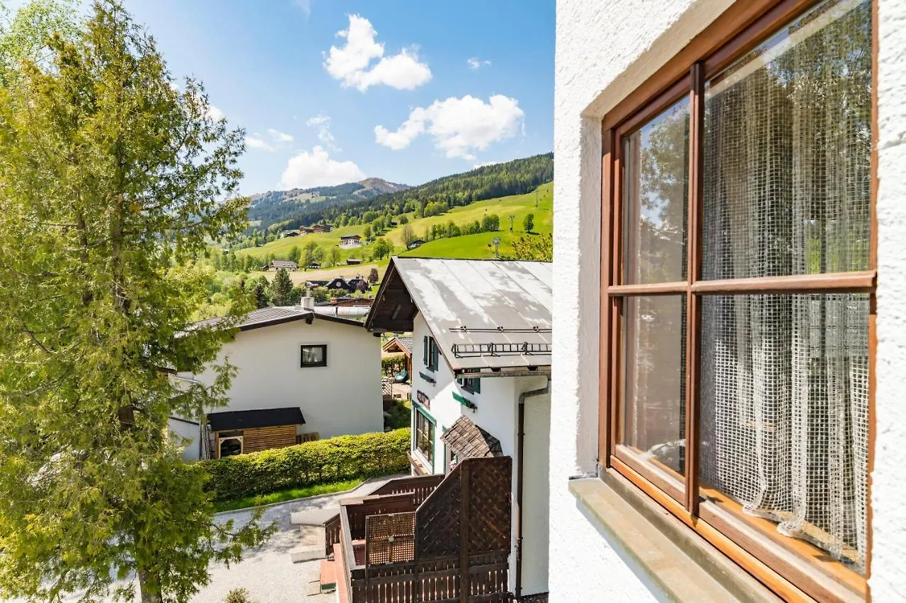 Appartements Bernhofer Saalbach-Hinterglemm 0*,